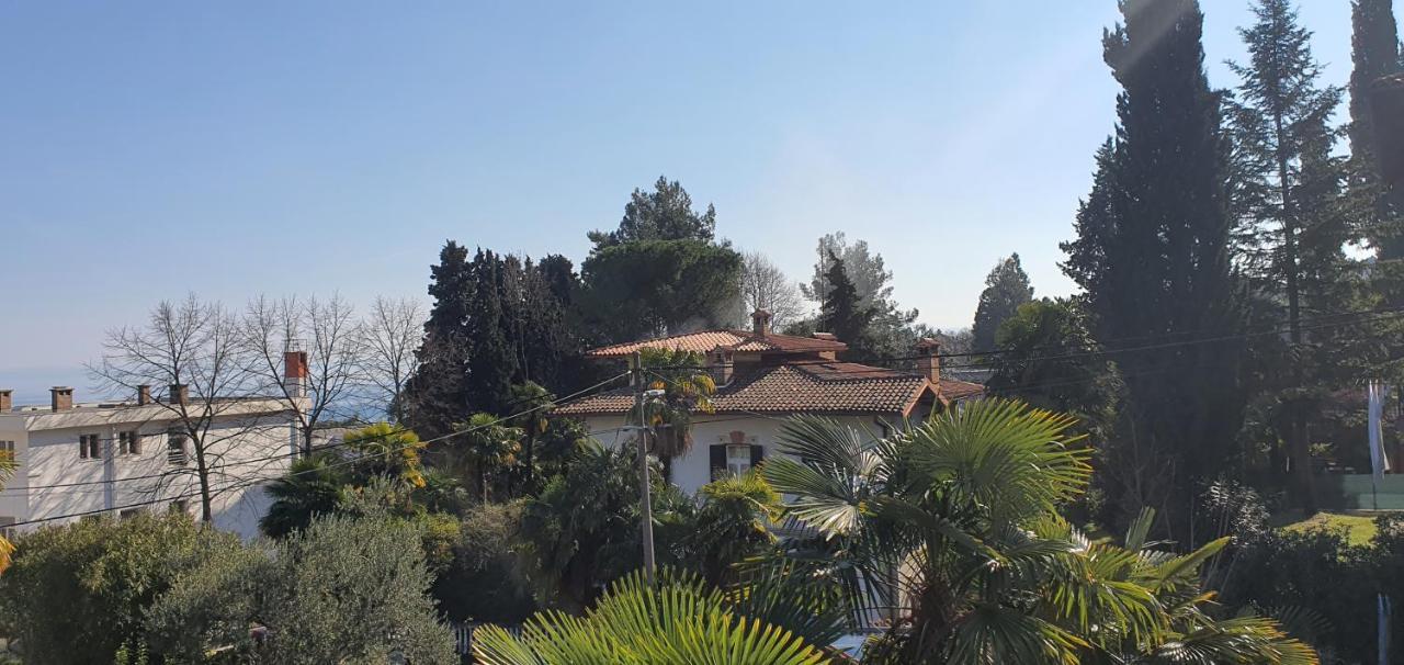 Garni Stanger Hotel Lovran Exterior photo